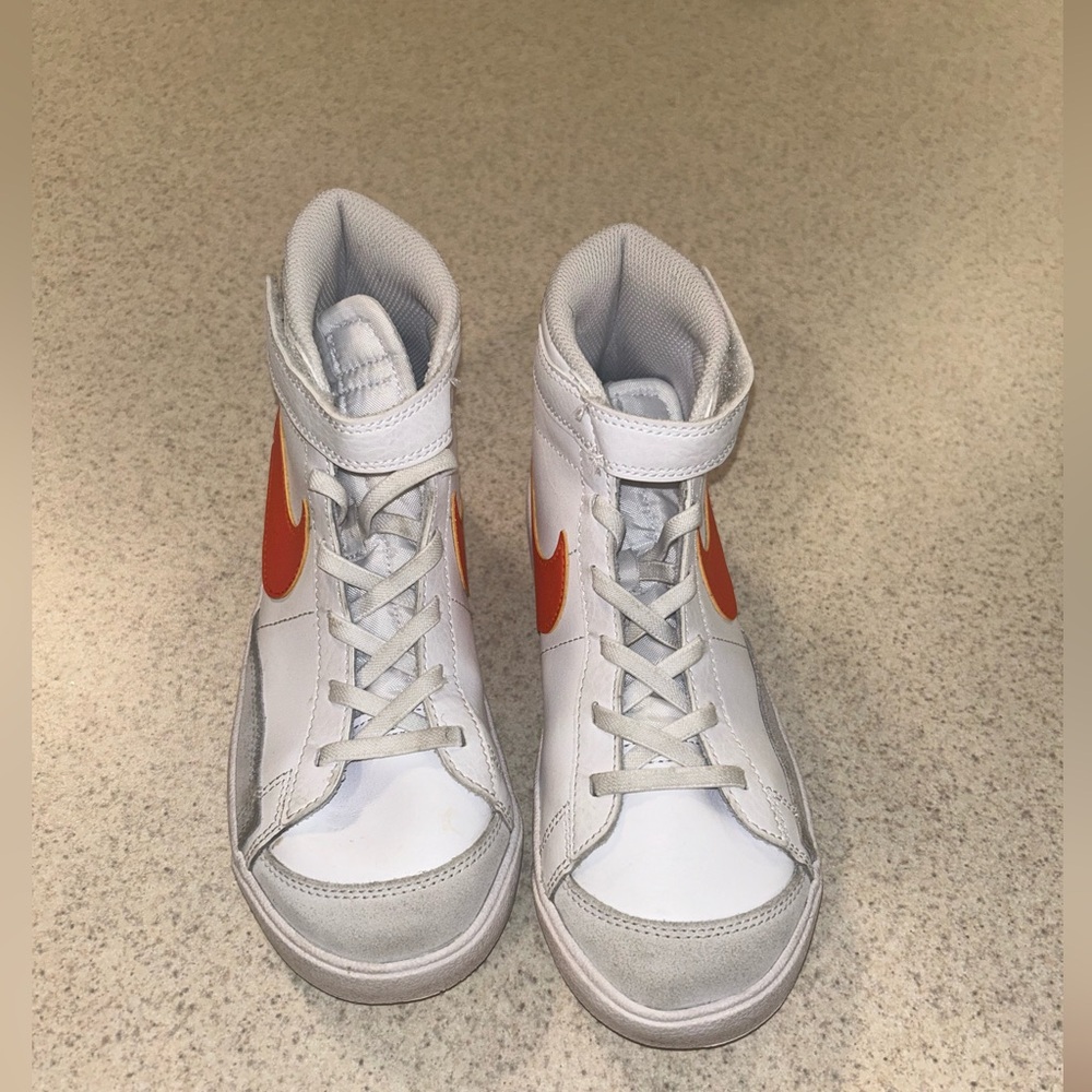 3Y Nike blazers